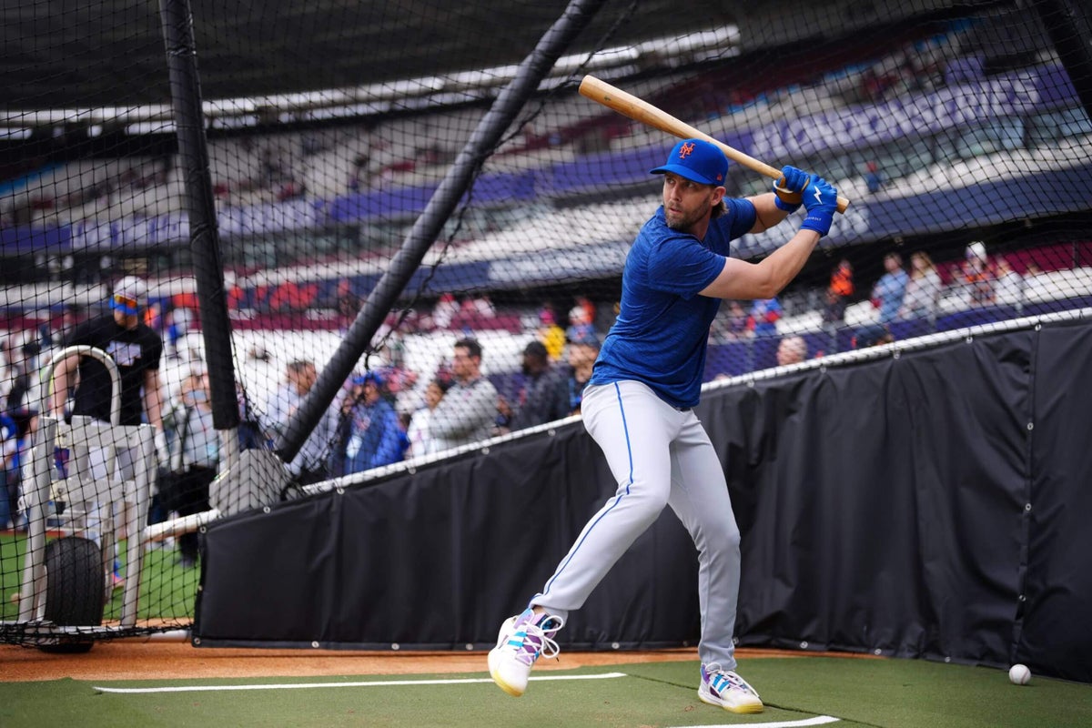 Jeff McNeil works out with Mets after his own wild week: When could he play again?