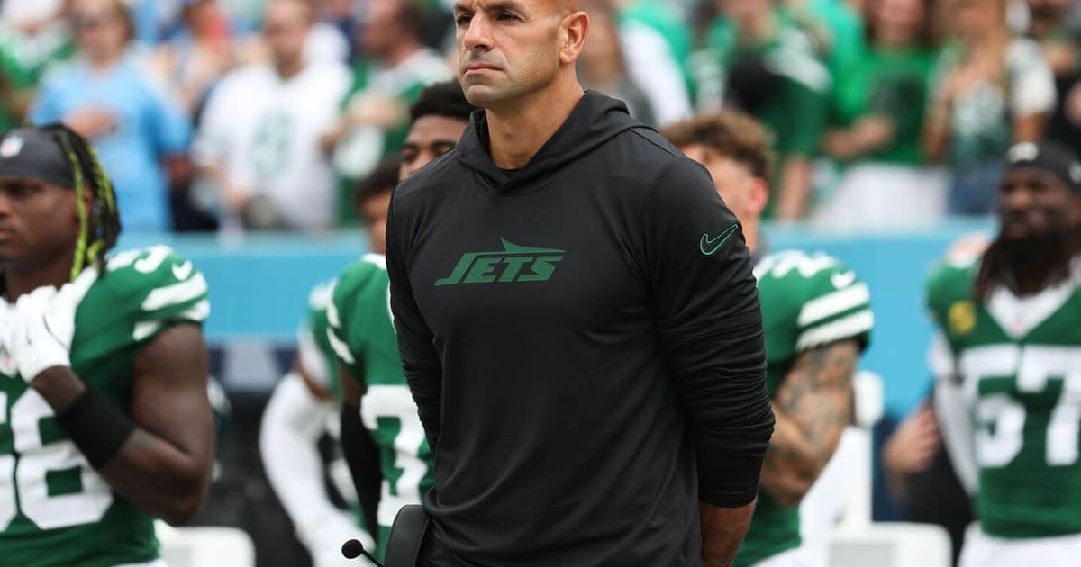 Jets fire Robert Saleh: Live updates and coverage as New York moves on from head coach