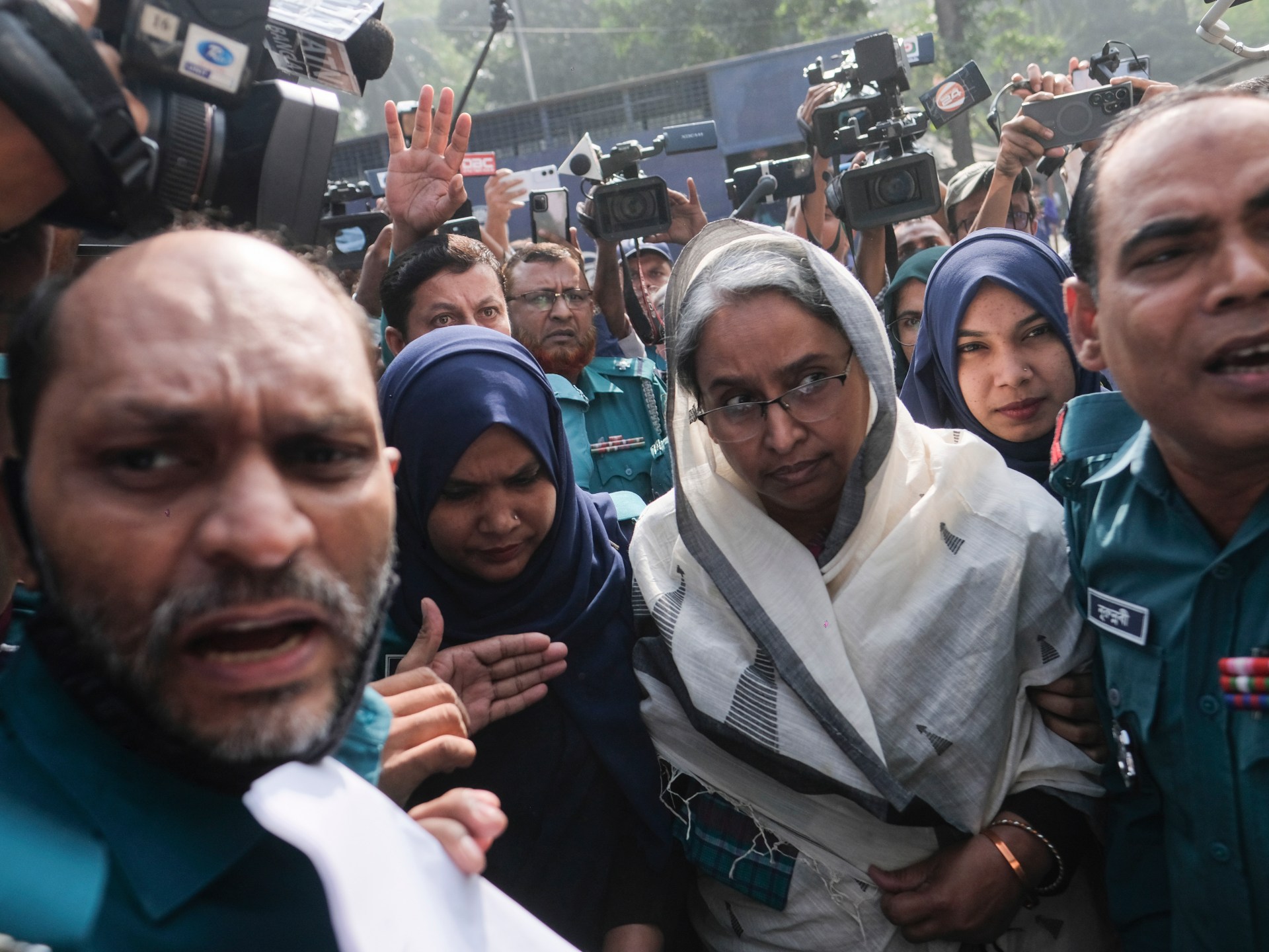 Bangladesh ex-ministers face ‘massacre’ charges, Hasina probe deadline set | Sheikh Hasina News