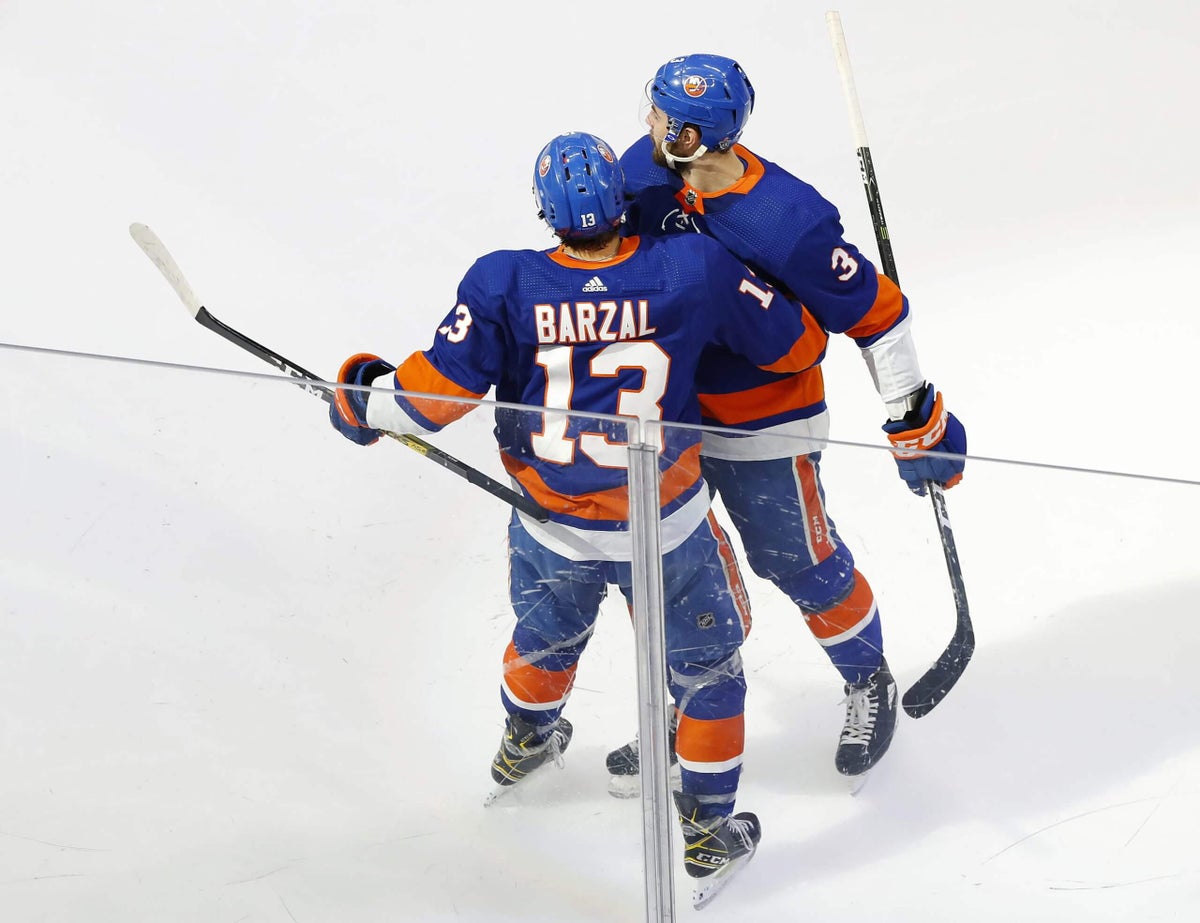 Islanders lose Mathew Barzal, Adam Pelech to long-term injuries