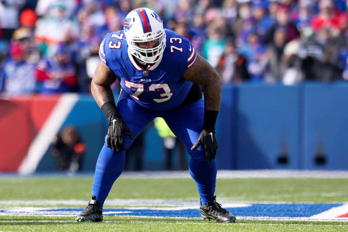 Bills’ Dion Dawkins misses part of Thursday’s practice after small plane crashes behind his home