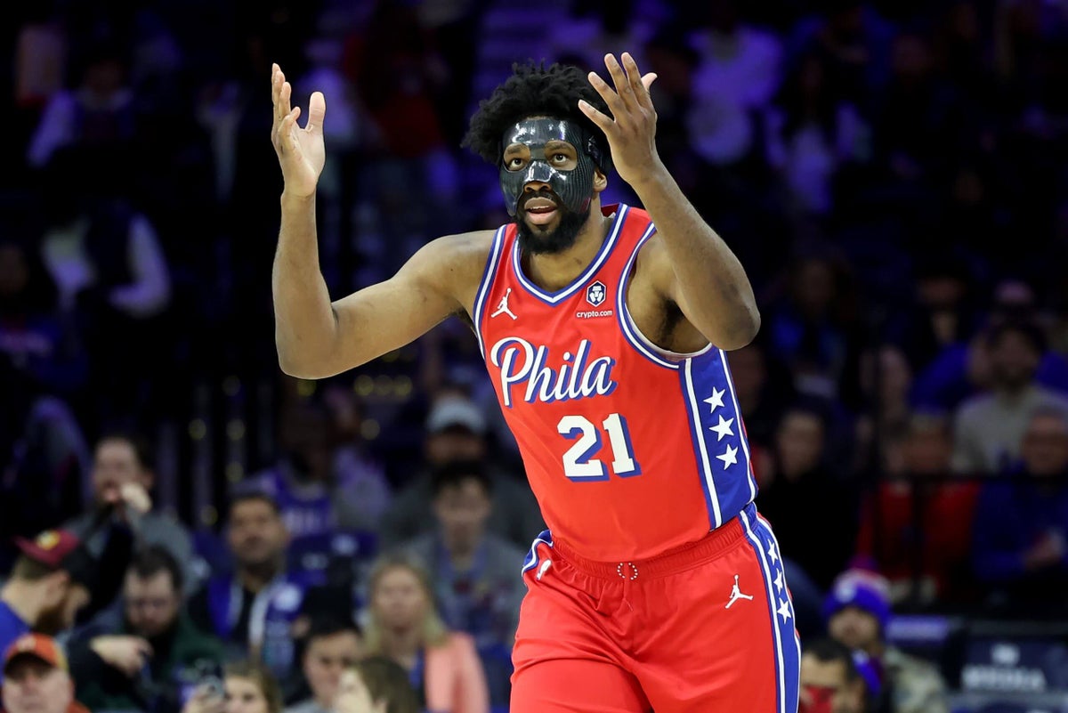 Joel Embiid ejected from 76ers-Spurs for arguing call after Victor Wembanyama draws charge