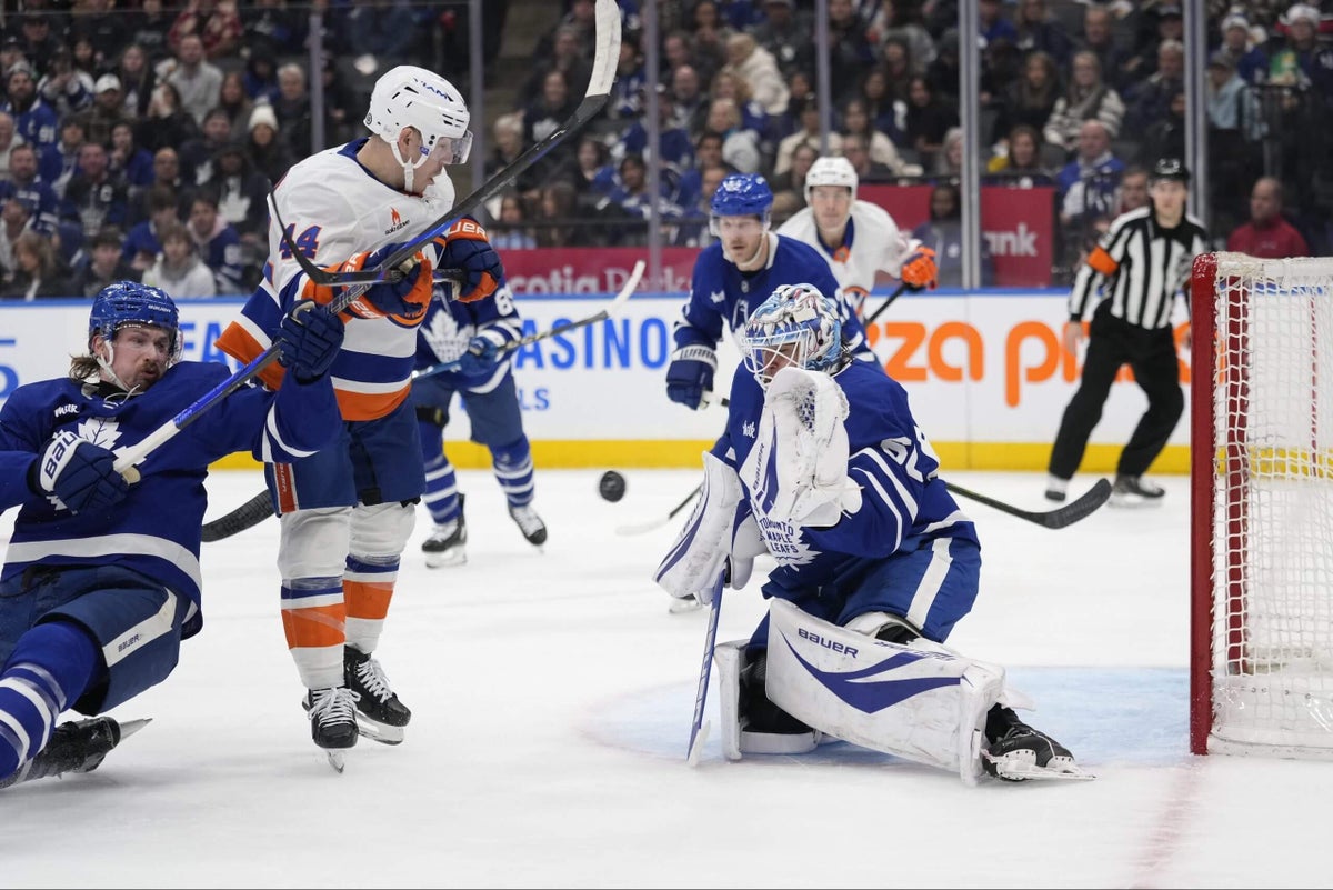 Maple Leafs report cards: Craig Berube’s line blender does nothing for Toronto