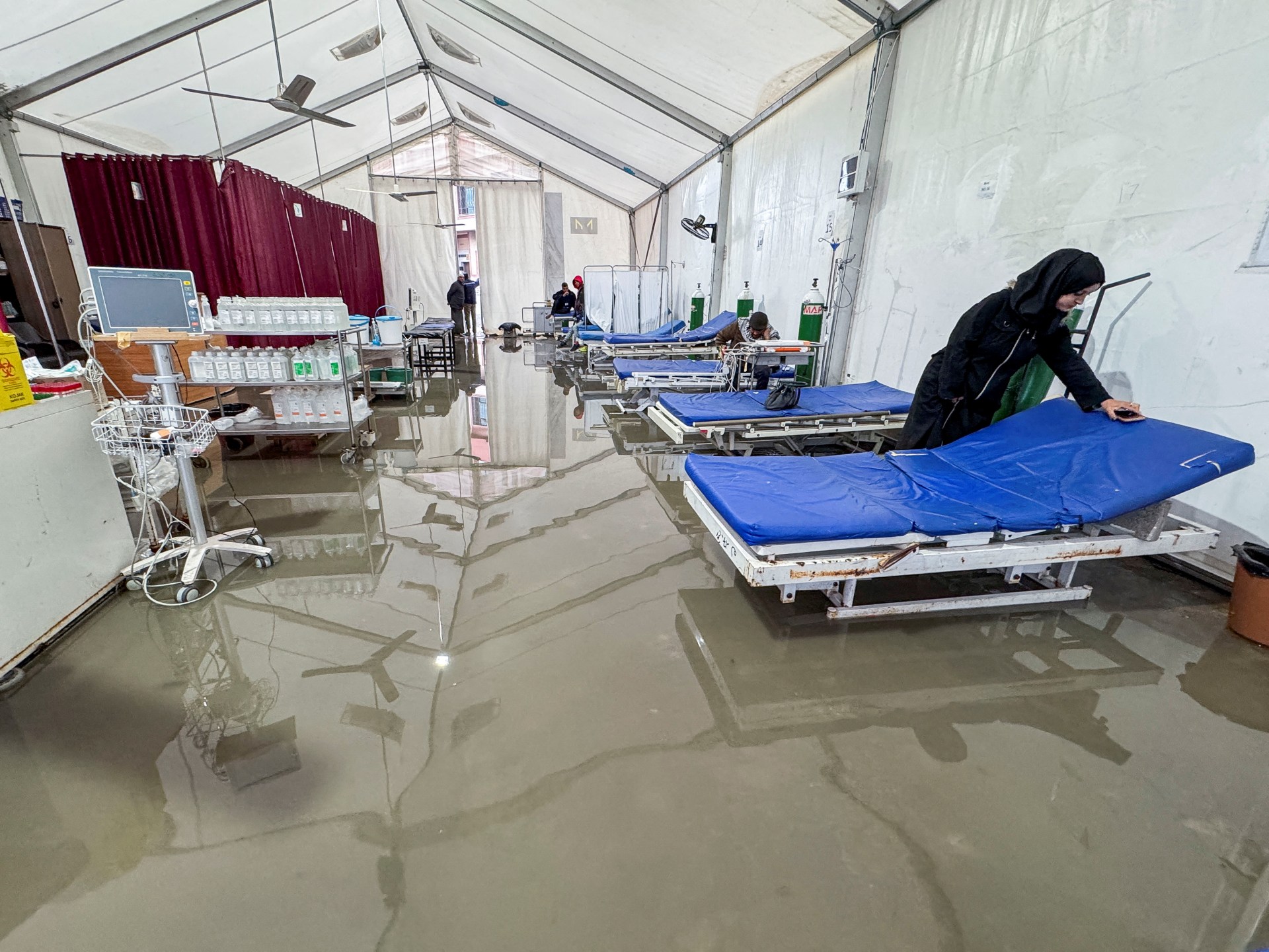 Heavy rains continue to compound misery of displaced Palestinians in Gaza | Israel-Palestine conflict News