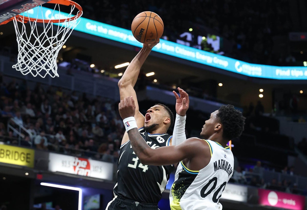 Giannis Antetokounmpo’s midrange mastery highlights Bucks trends